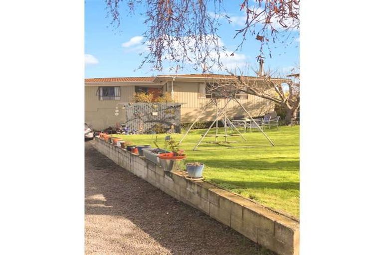 Photo of property in 7 Leeton Drive, Waipukurau, 4200