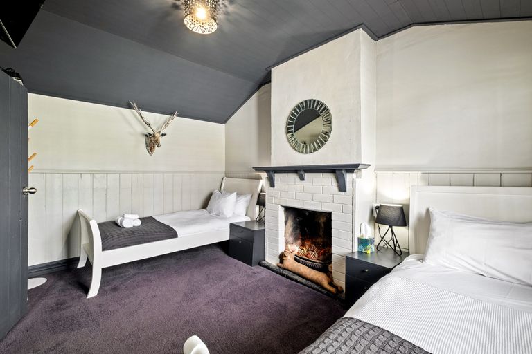 Photo of property in 28 Swindon Street, Ophir, Omakau, 9393