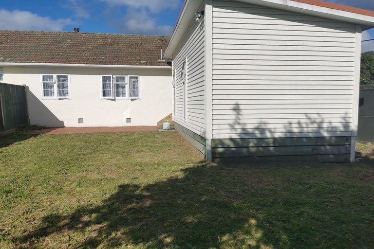 Photo of property in 28 Jutland Street, Waterloo, Lower Hutt, 5011