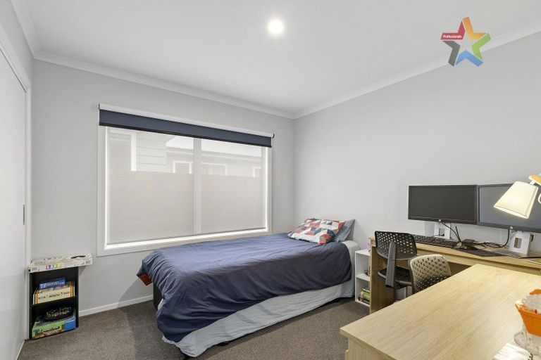 Photo of property in 3 Takapo Grove, Kelson, Lower Hutt, 5010