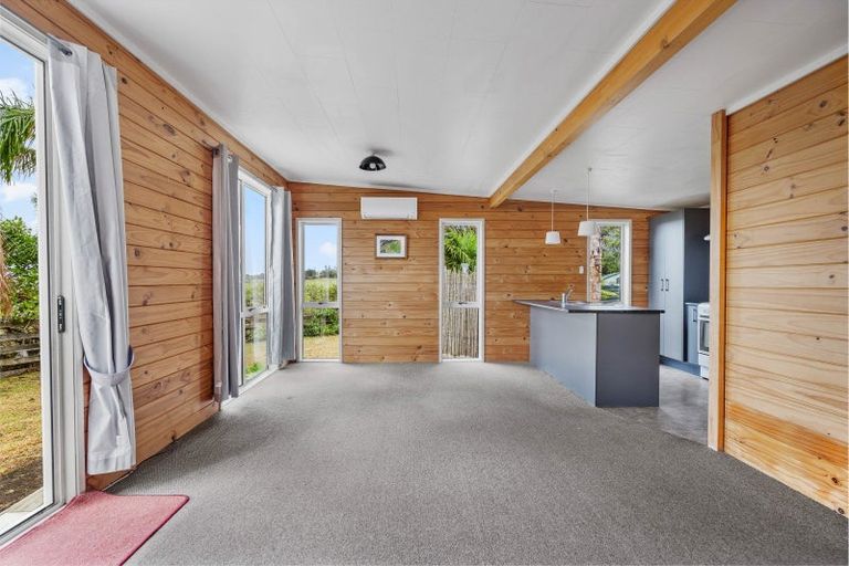 Photo of property in 1274 State Highway 1, Oakleigh, Whangarei, 0171