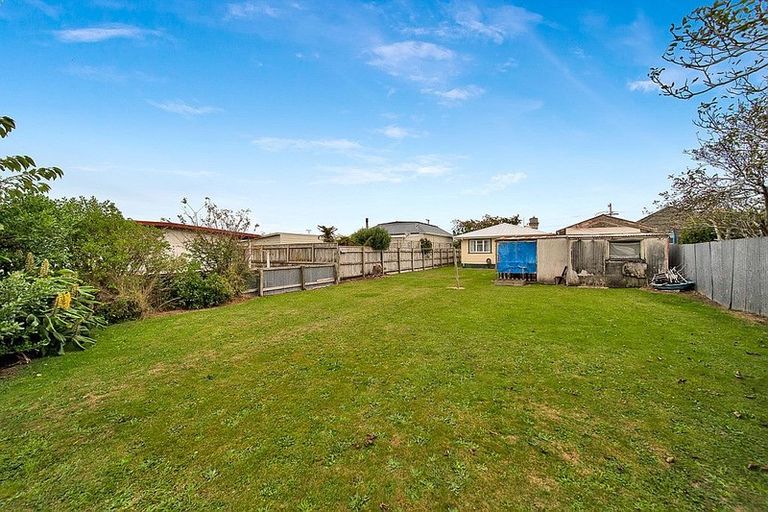 Photo of property in 16 Grey Street, Hawera, 4610