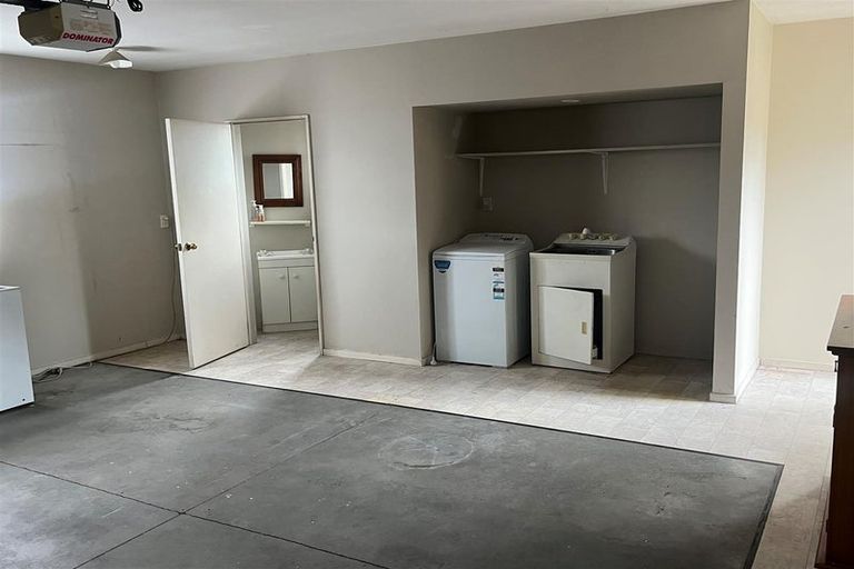 Photo of property in 3/467a Main South Road, Hornby, Christchurch, 8042