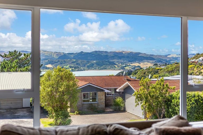 Photo of property in 118 Kahu Road, Paremata, Porirua, 5024