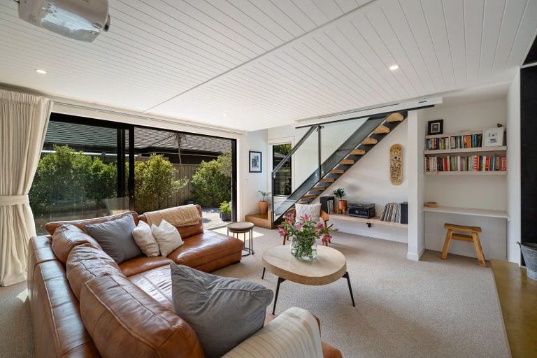 Photo of property in 9 Howden Drive, Jacks Point, 9371