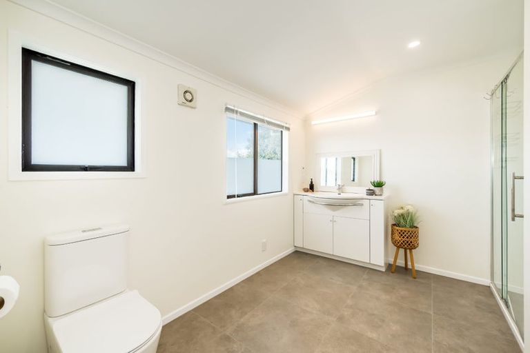 Photo of property in 3 Dennis Grove, Paraparaumu Beach, Paraparaumu, 5032