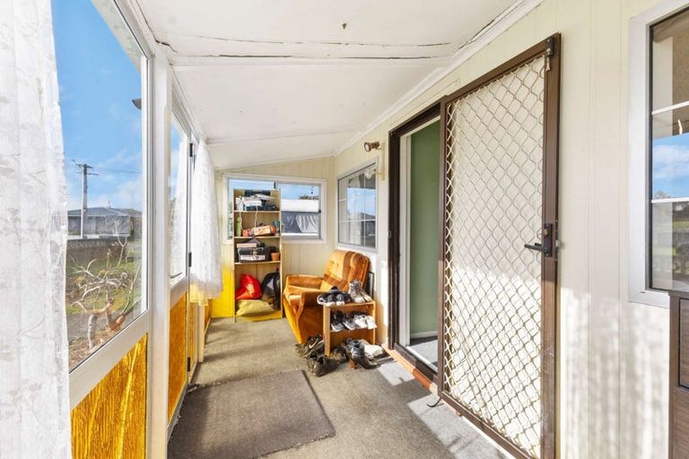 Photo of property in 1 Blake Street, Waitara, 4320