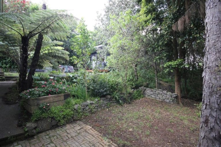 Photo of property in 2a Hammond Avenue, Hatfields Beach, Orewa, 0931