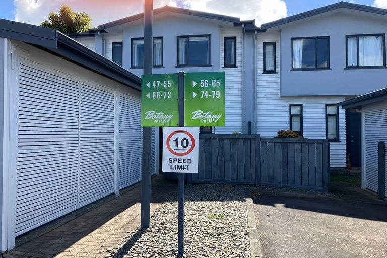 Photo of property in 55/2 Armoy Drive, East Tamaki, Auckland, 2016