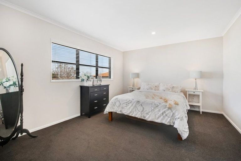 Photo of property in 62 Gulf View Road, Murrays Bay, Auckland, 0630