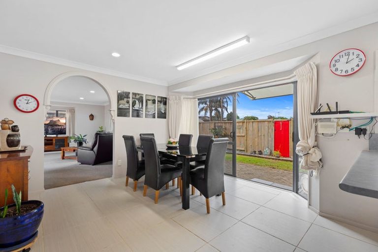 Photo of property in 5 Robinia Place, Ohauiti, Tauranga, 3112