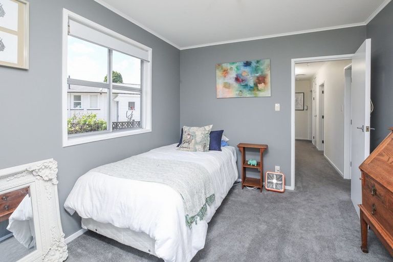 Photo of property in 36 Rosalind Street, Deanwell, Hamilton, 3206