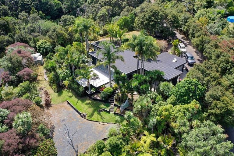 Photo of property in 269 Kaipara Road, Papakura, 2582