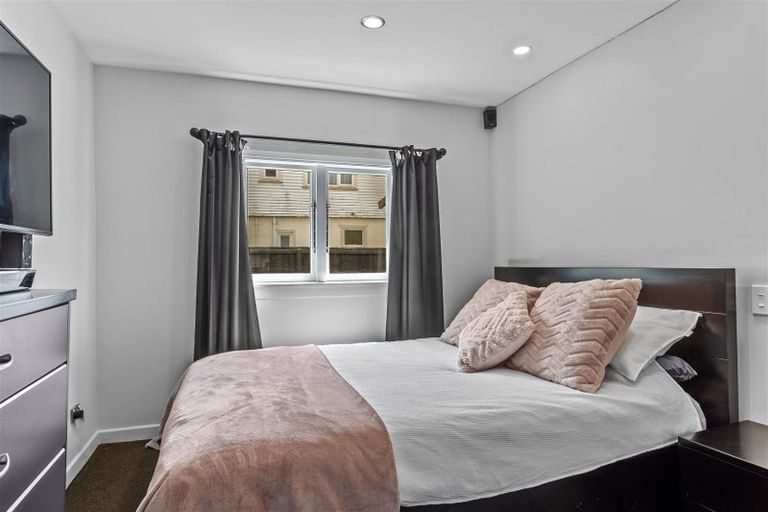 Photo of property in 33 East Belt, Rangiora, 7400