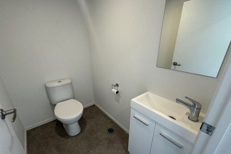 Photo of property in 15/17 Owens Place, Mount Maunganui, 3116