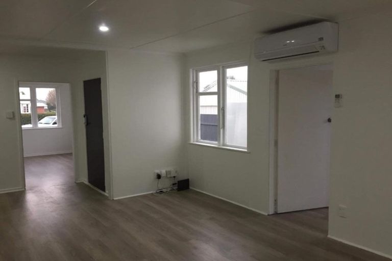 Photo of property in 1 Joseph Street, Waverley, Invercargill, 9810