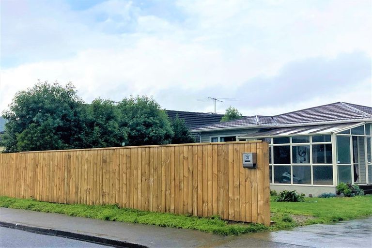 Photo of property in 30 Ebdentown Street, Ebdentown, Upper Hutt, 5018