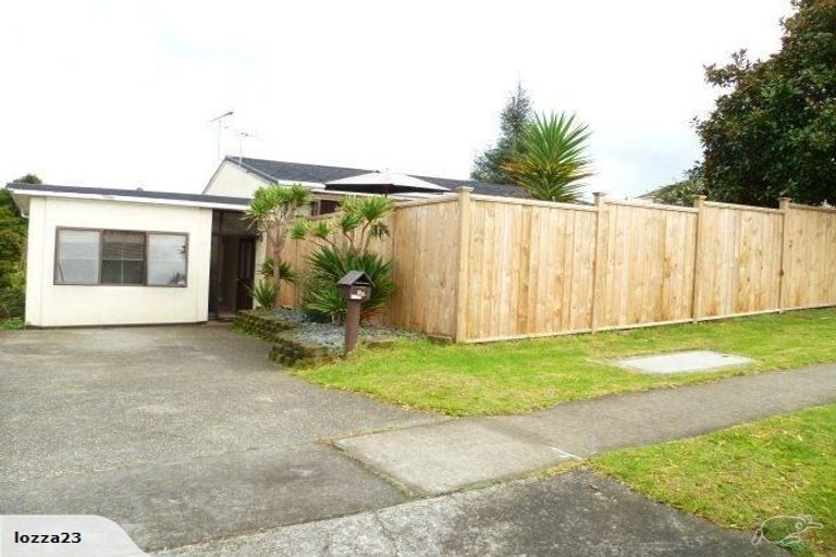 Photo of property in 25a Howe Street, Howick, Auckland, 2014