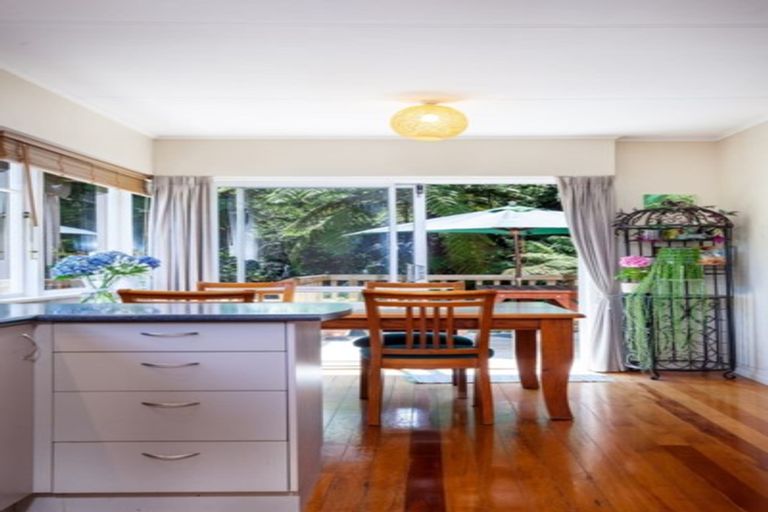 Photo of property in 9 Beaumont Crescent, Frankleigh Park, New Plymouth, 4310