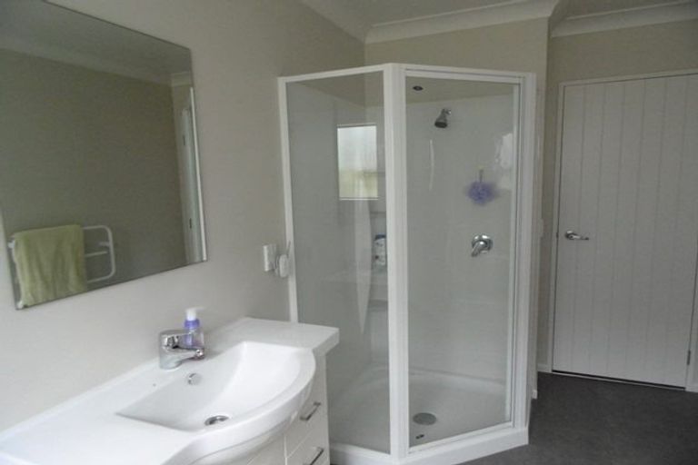 Photo of property in 12 Gennaker Lane, Whitby, Porirua, 5024