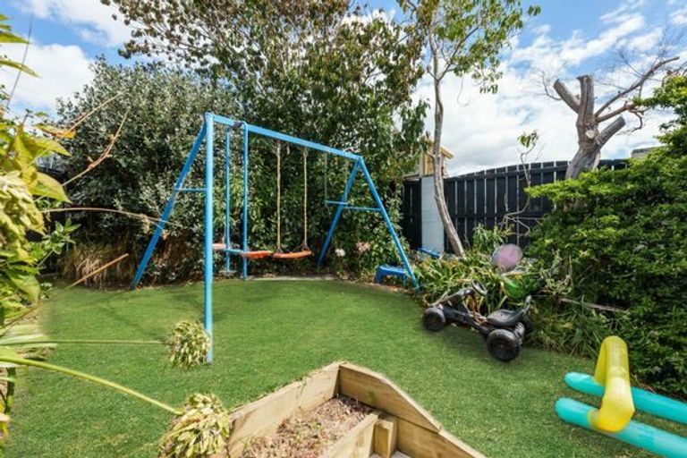 Photo of property in 231 Pakuranga Road, Pakuranga, Auckland, 2010