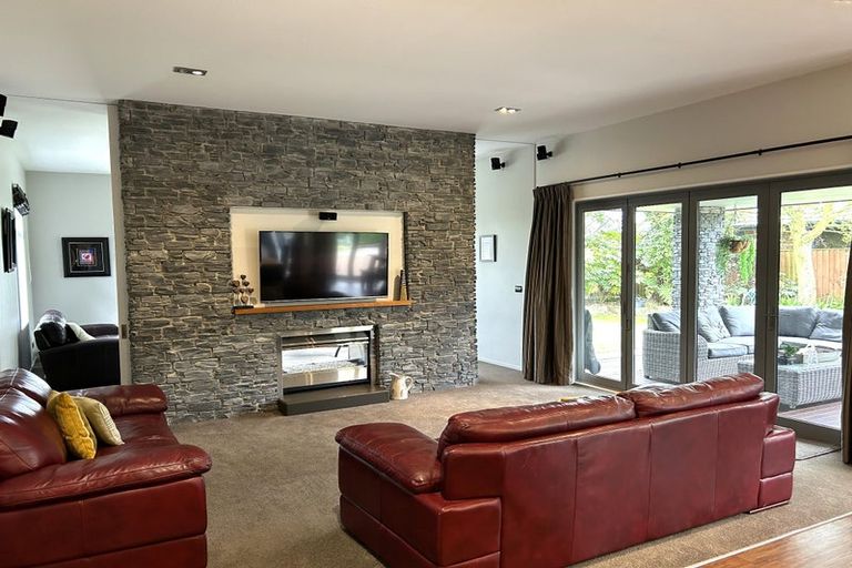 Photo of property in 8 Hulme Lane, Rolleston, 7614