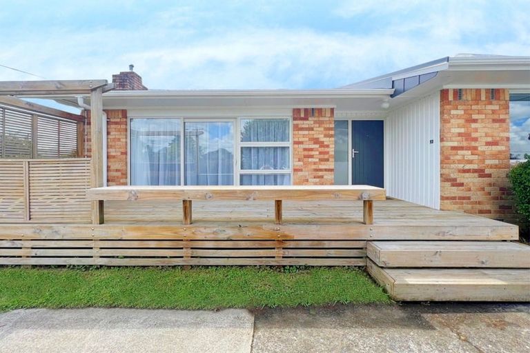 Photo of property in 12 Pryce Place, Silverdale, Hamilton, 3216