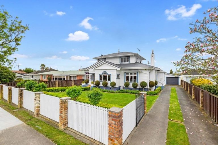 Photo of property in 69 Studholme Street, Morrinsville, 3300