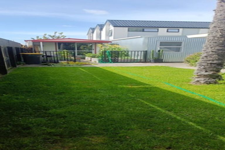 Photo of property in 1/33 Seymour Street, Hornby, Christchurch, 8042