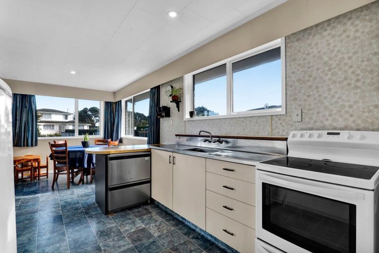 Photo of property in 13 Wilson Road, Opunake, 4616