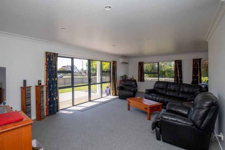 Photo of property in 1 Mcmillan Street, Ngatea, 3503