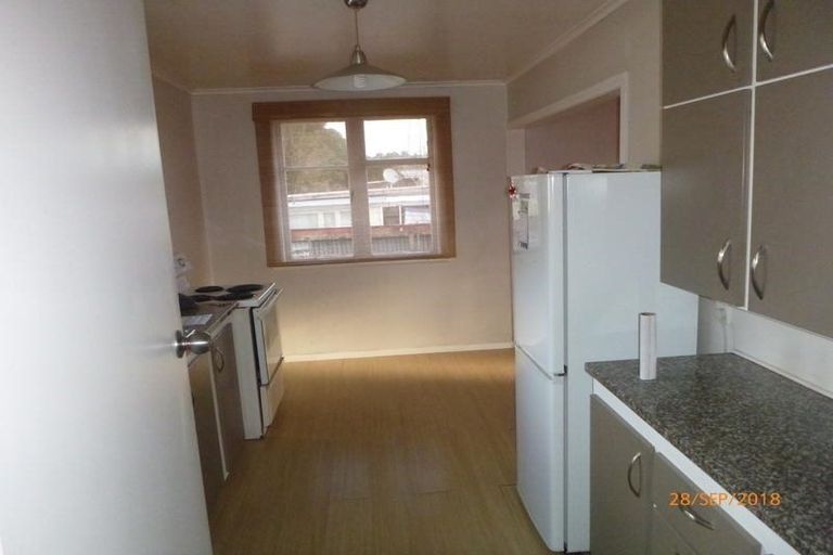 Photo of property in 4/112 Portage Road, New Lynn, Auckland, 0600