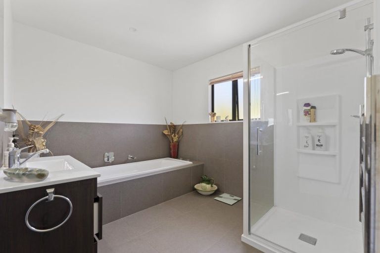 Photo of property in 21 Turners Road, Waikawa, Picton, 7220