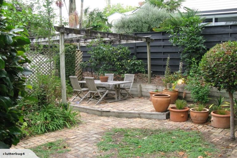Photo of property in 13 Gunson Street, Freemans Bay, Auckland, 1011