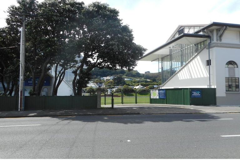 Photo of property in 1-67/4 Sussex Street, Mount Cook, Wellington, 6021