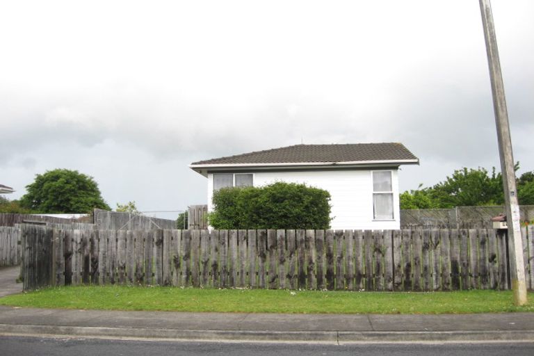 Photo of property in 37 Goodwin Drive, Rosehill, Papakura, 2113