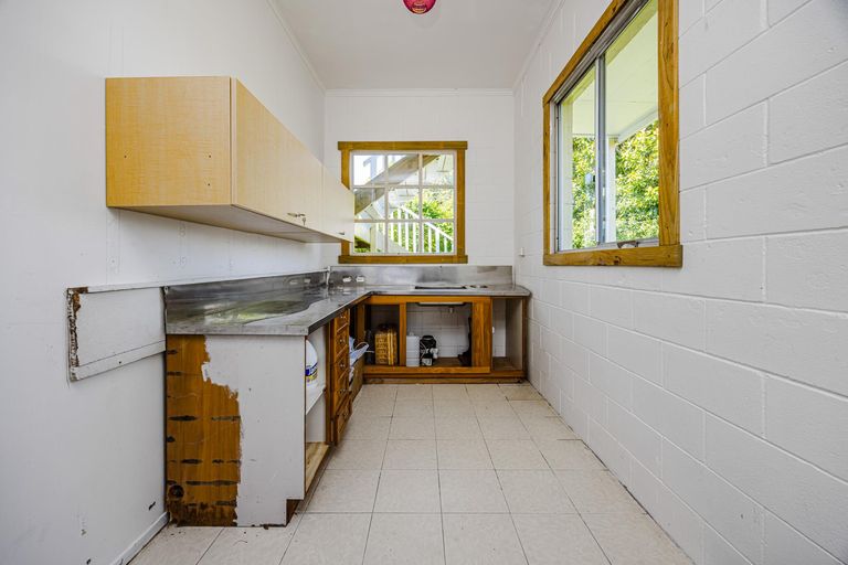 Photo of property in 20 Bexley Place, Pahurehure, Papakura, 2113