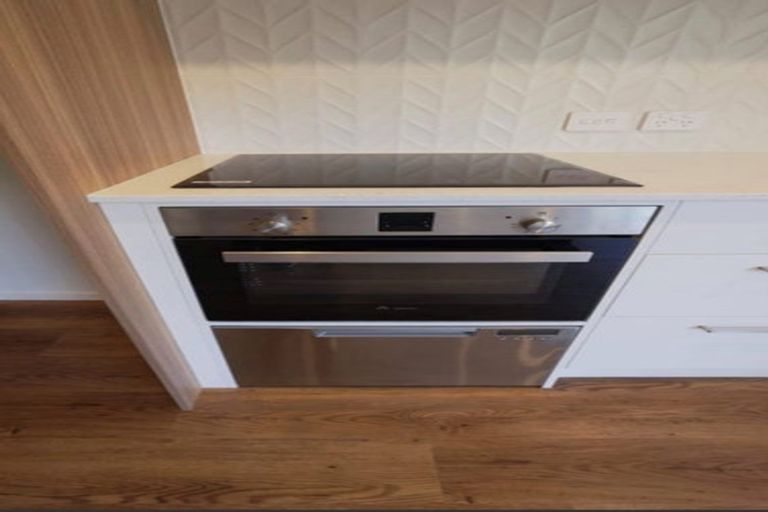 Photo of property in 3/43 Churton Crescent, Taita, Lower Hutt, 5011