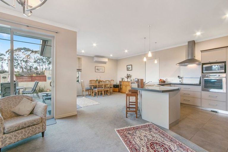 Photo of property in 2 Longmynd Drive, Katikati, 3129