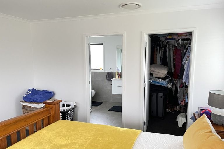 Photo of property in 12 Tawhiti Road, Pukekohe, 2120
