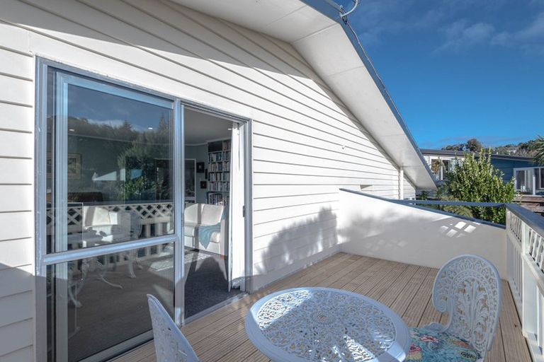 Photo of property in 5 Cranwell Street, Churton Park, Wellington, 6037