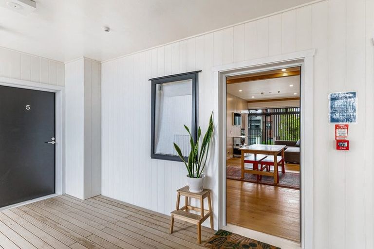 Photo of property in 6/167 Hobsonville Point Road, Hobsonville, Auckland, 0616