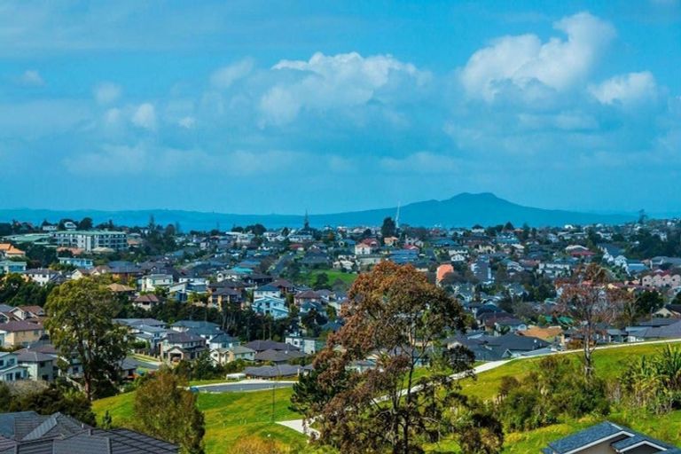 Photo of property in 120d Fairview Avenue, Fairview Heights, Auckland, 0632