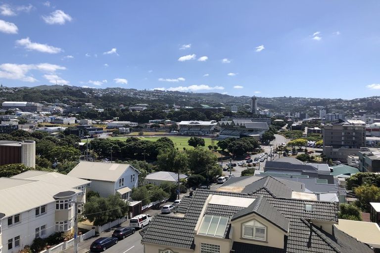 Photo of property in 131 Brougham Street, Mount Victoria, Wellington, 6011