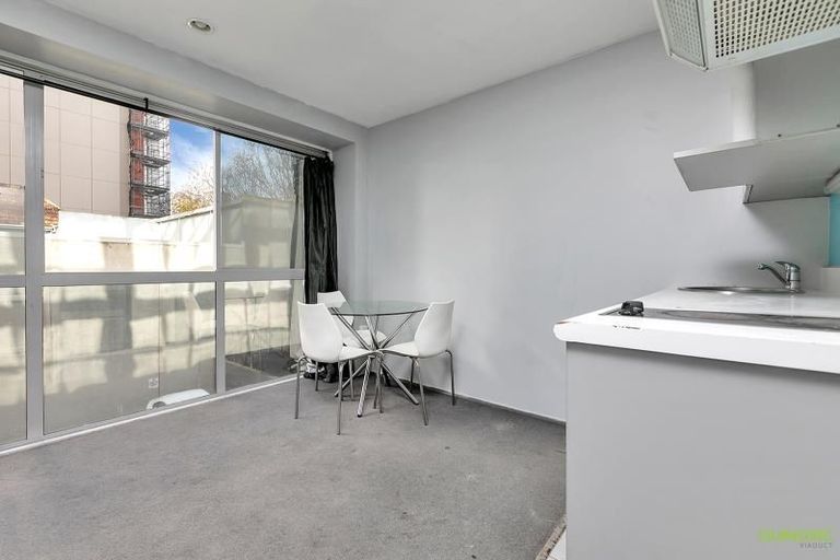 Photo of property in Harvard On Hobson Apartments, 2n/147 Hobson Street, Auckland Central, Auckland, 1010