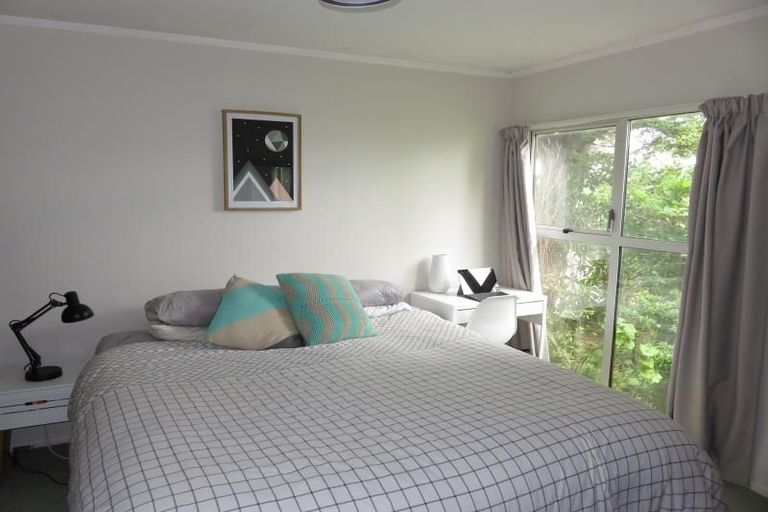 Photo of property in 2 Trilids Lane, Churton Park, Wellington, 6037