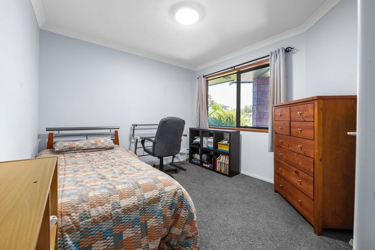 Photo of property in 24 Nielsen Gardens, Rototuna, Hamilton, 3210