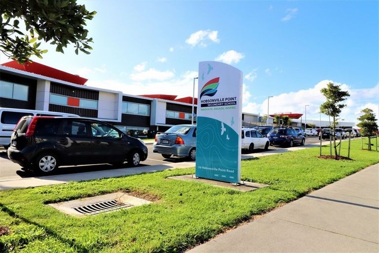 Photo of property in 39 Lockheed Street, Hobsonville, Auckland, 0618