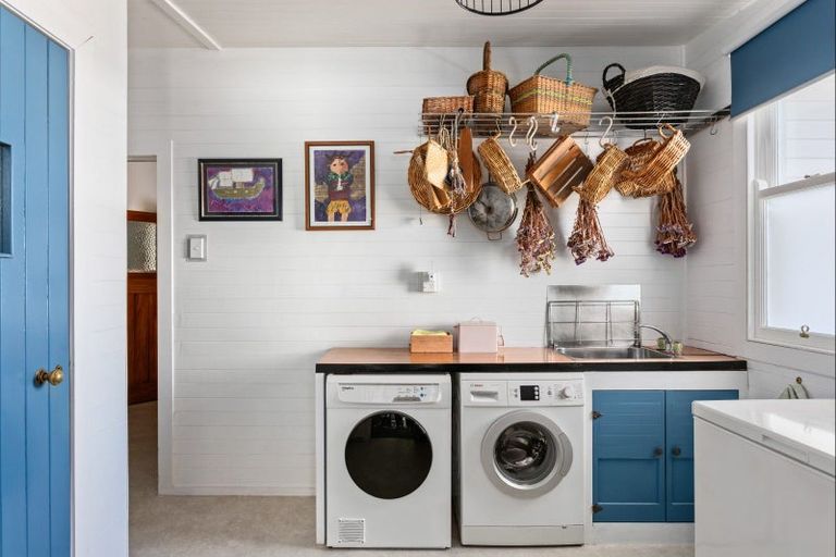 Photo of property in 167 Lytton Road, Elgin, Gisborne, 4010