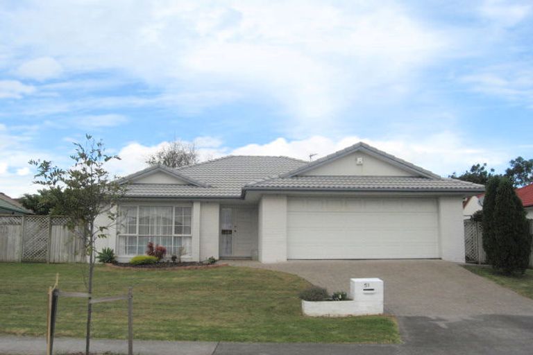 Photo of property in 51 Palmcrest Grove, Highland Park, Auckland, 2010